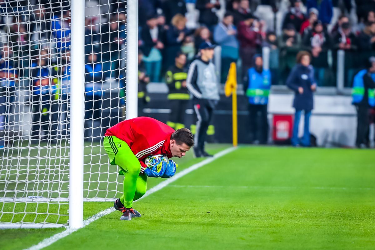 Altra tegola per la Juve: Szczesny fuori per 20 giorni