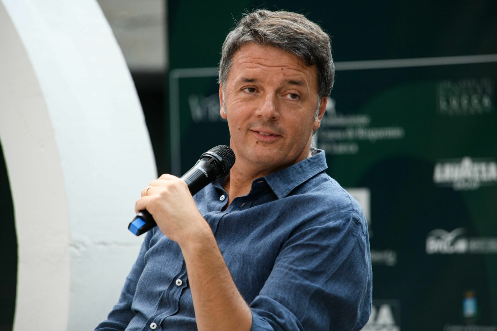 Renzi “Giusto che i cittadini scelgano il sindaco d’Italia”