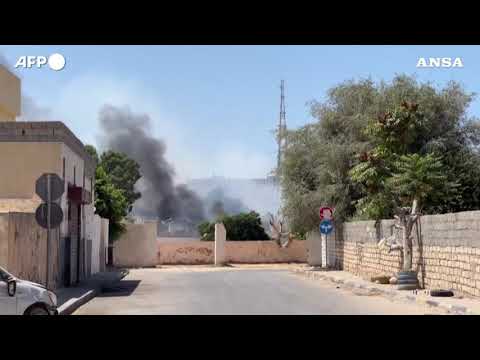 Libia, scontri a Tripoli: almeno 7 morti