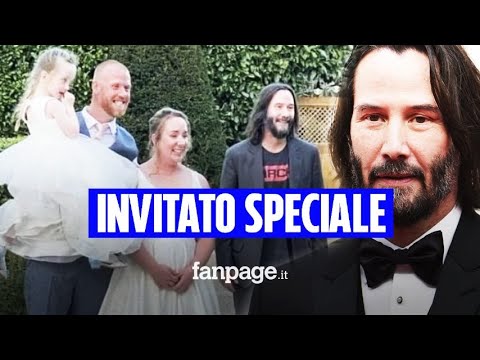 Il gesto di Keanu Reeves: lo invitano al matrimonio, non li conosce ma ci va lo stesso