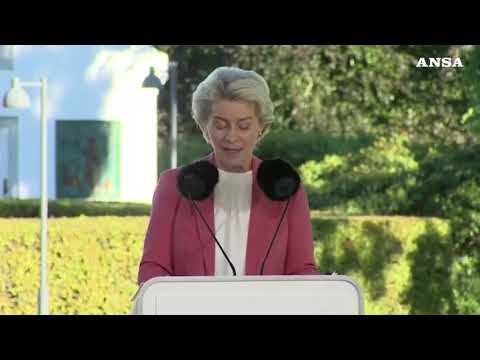 Energia, von der Leyen: “5.6 miliardi di euro per progetti eolici offshore”