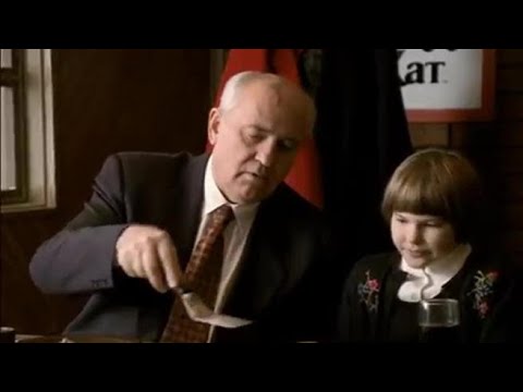 Morte Gorbaciov, quando nel 1997 fu protagonista dello spot dell’americana Pizza Hut