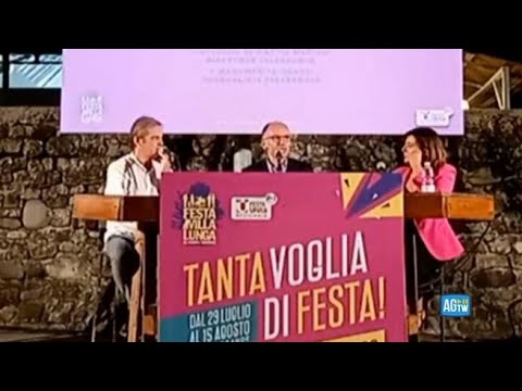 Festa dell’Unità, Letta: «Notizia per Salvini: anche io sudo e mangio la salciccia»