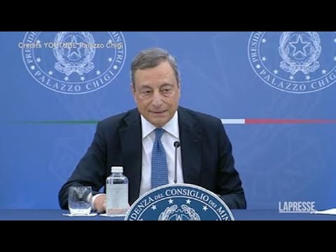 Draghi: «Ora crescita straordinaria, ma ci sono nuvole all’orizzonte»