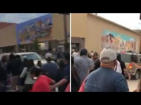 Usa, New Mexico: Suv si scaglia a tutta velocità sulla parata, feriti