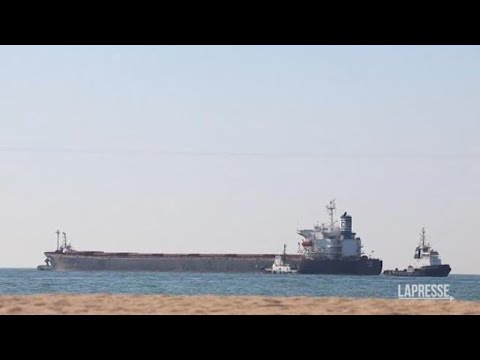 Ucraina, partita dal porto di Chornomorsk nave con 66mila tonnellate di mais