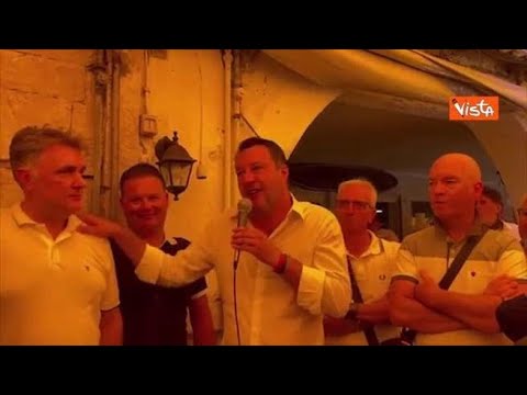 Salvini: “Non possiamo permetterci di mantenere i clandestini”