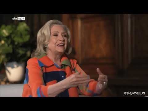 Hillary Clinton: Meloni premier? Sarà giudicata per ciò che fa