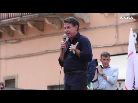 Elezioni: prosegue tour Conte nel Foggiano, tricolori ai balconi