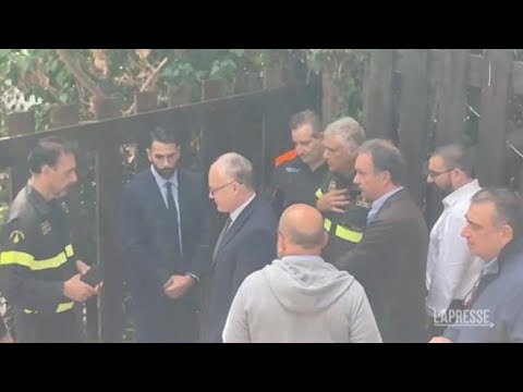 Roma, crollo al Globe Theatre: Gualtieri sul posto per un sopralluogo