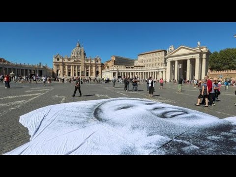 Roma, JR e l’azione artistica dedicata alla bambina ucraina in fuga dalla guerra