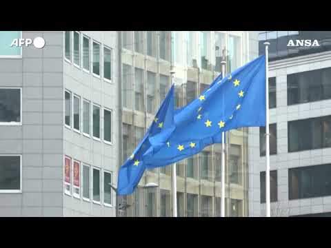 G7: “Tetto al petrolio russo”. Mosca replica: “Lo daremo altrove”