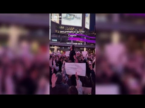 Il mondo in protesta per Mahsa: accese manifestazioni in tutte le grandi città