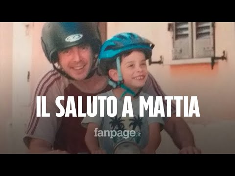 I funerali del piccolo Mattia Luconi, morto nell’alluvione delle Marche