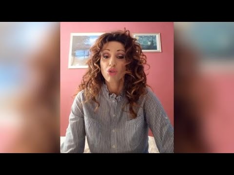 Licenziata Nunzia Schilirò, l’annuncio in un video: «Cacciata dalla Polizia per aver difeso la…