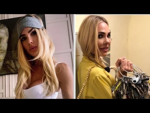 Ilary Blasi, prima la foto in reggiseno, poi la visita ai Musei Vaticani: la nuova storia su…