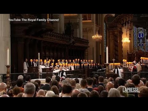 Nella cattedrale di St. Paul risuona per la prima volta «God save the King»