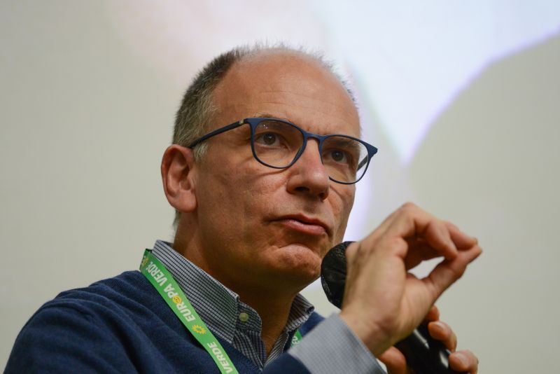 Ucraina, Letta “Putin minaccia grave a Europa, non passerà”
