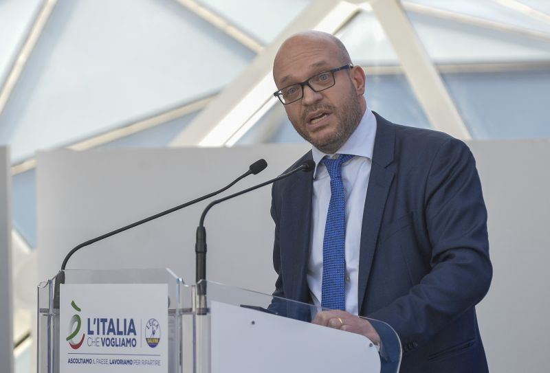 Camera, Lorenzo Fontana eletto presidente