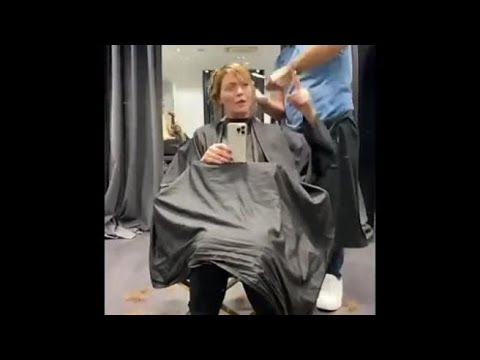 Ecco come Antonio Pruno, parrucchiere di Giorgia Meloni, cambia il look a Vittoria Belvedere