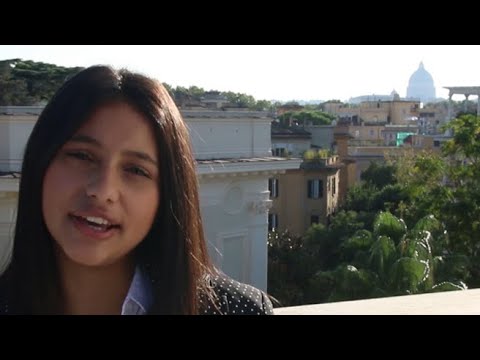 Ludovica Nasti recita in proto latino: sacerdotessa in «Romulus II» sullo spietato scontro fra…