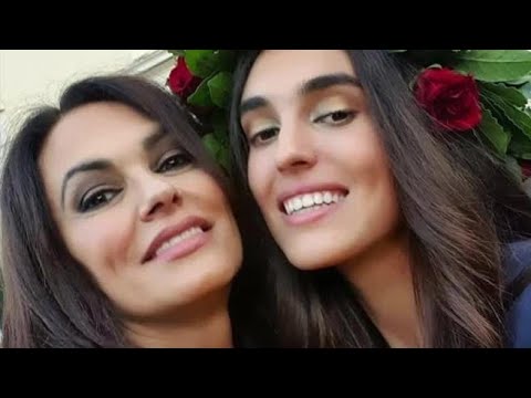 Maria Grazia Cucinotta alla laurea della figlia Giulia Violati: «Che emozione»