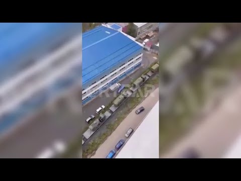 Un video mostra un treno della divisione nucleare russa in viaggio verso il confine ucraino