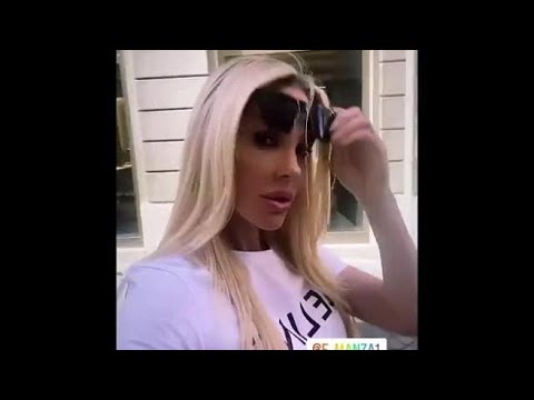 Ilary Blasi fa un video  davanti al negozio  Rolex (e tagga Totti)