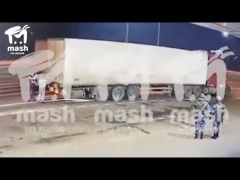 I controlli mancati al possibile camion-bomba sul ponte tra Crimea e Russia