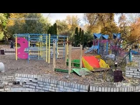 Ucraina, Kiev: missile russo sul parco giochi