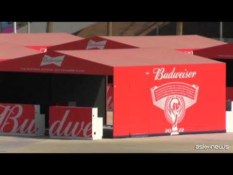 Birra vietata fuori dagli stadi in Qatar, gli stand restano vuoti