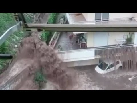 Bomba d’acqua a Formia, le strade come fiumi