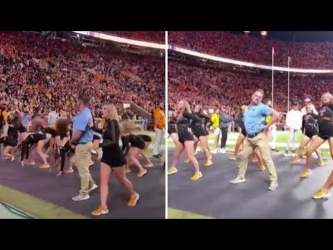 Guardia di sicurezza impedisce la performance delle cheerleader: poi il colpo di scena