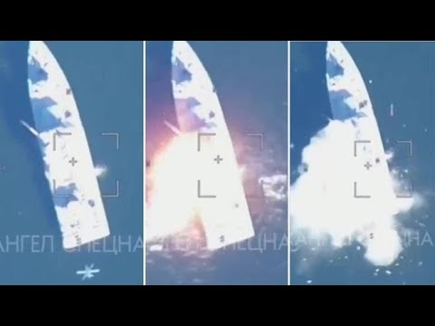 Un drone kamikaze russo colpisce una nave ucraina: il momento dell’attacco e l’esplosione