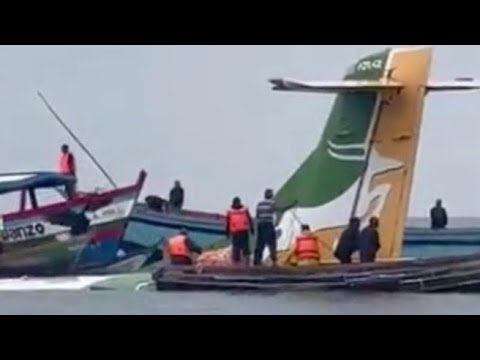 Aereo precipita nel lago Vittoria in Tanzania: le immagini delle operazioni di soccorso