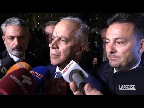 Migranti, Piantedosi: «Ci stiamo comportando con umanità ma con fermezza»