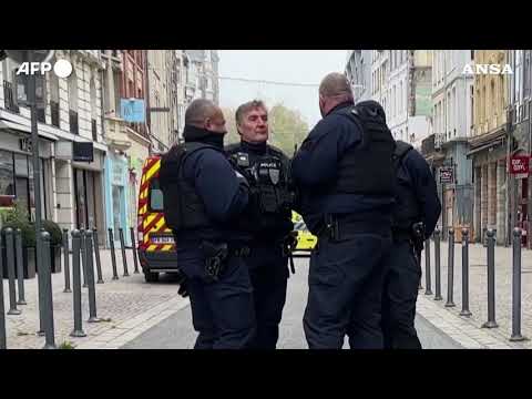 Francia, crollano due edifici nel centro di Lilla: nessuna vittima