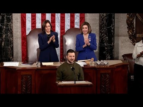 La standing ovation per Zelensky del Congresso Usa