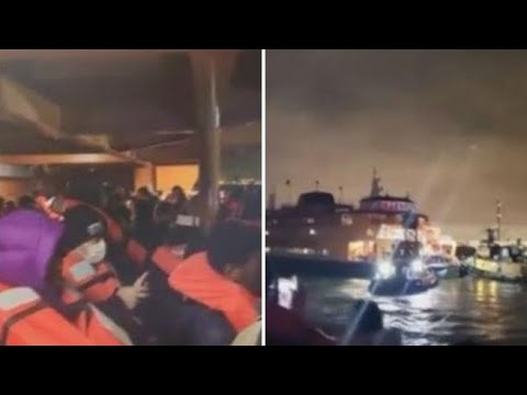 Incendio a bordo: oltre 800 persone evacuate da un traghetto a Staten Island