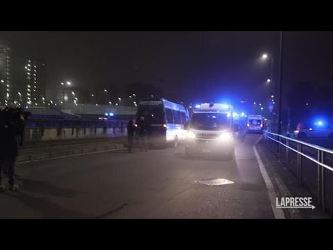 Carcere Beccaria, dopo l’evasione appiccato un incendio nel cortile per protesta