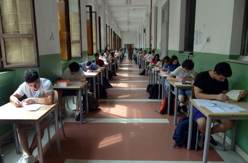 Maturità, latino al classico e matematica allo scientifico per 2^ prova
