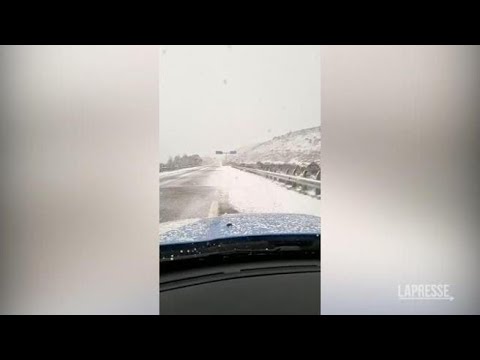 Maltempo, l’Italia sotto la neve dalla Lombardia alla Sardegna