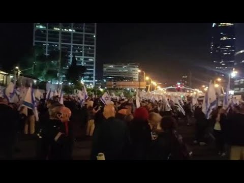 A Tel Aviv oltre 100mila manifestanti contro i piani del governo