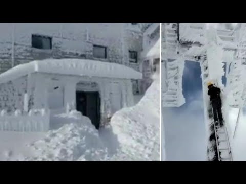 Campo Imperatore sommerso dalla neve: il paesaggio da fiaba tra cumuli di neve e tralicci…