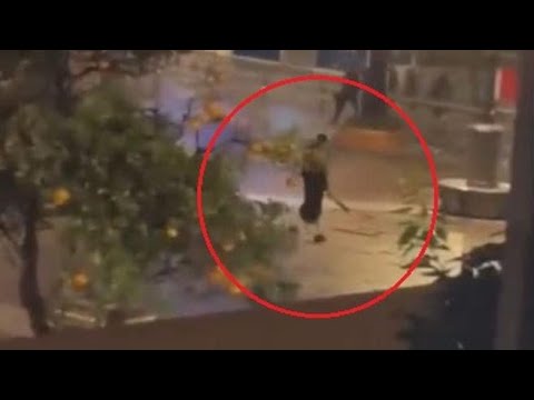 Attacco in due chiese di Algeciras: l’aggressore in un video con la spada da samurai in mano