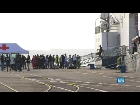 Il primo sbarco dopo il decreto Ong: a Taranto arriva la Geo Barents con 85 migranti