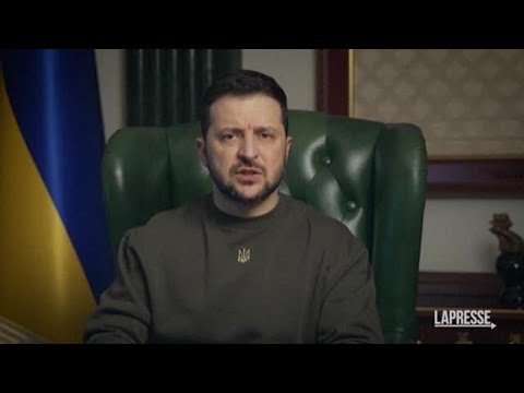 Zelensky: «La pace in Ucraina solo con l’espulsione degli occupanti russi»