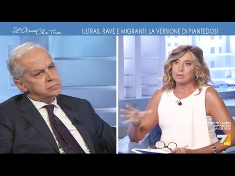 Ong, il ministro Piantedosi: «Non possiamo consentire a navi private di sostituirsi allo Stato»