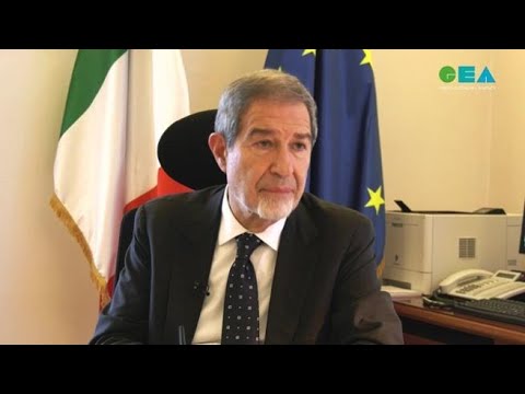No a taglio accise carburanti, il ministro Musumeci: oggi meglio sacrifici che nuovo debito