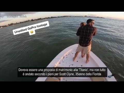 Proposta di matrimonio finisce male: l’anello cade nell’Oceano